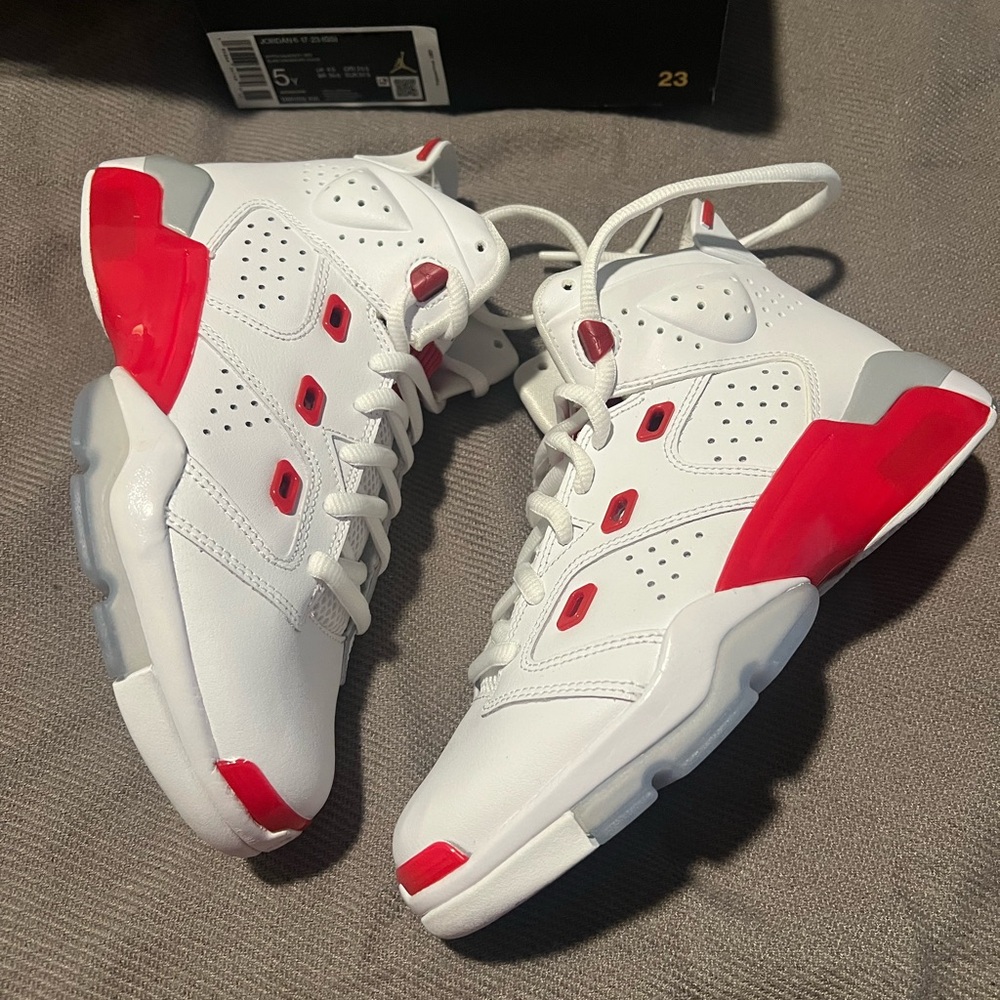 Brand new Nike Jordans never worn